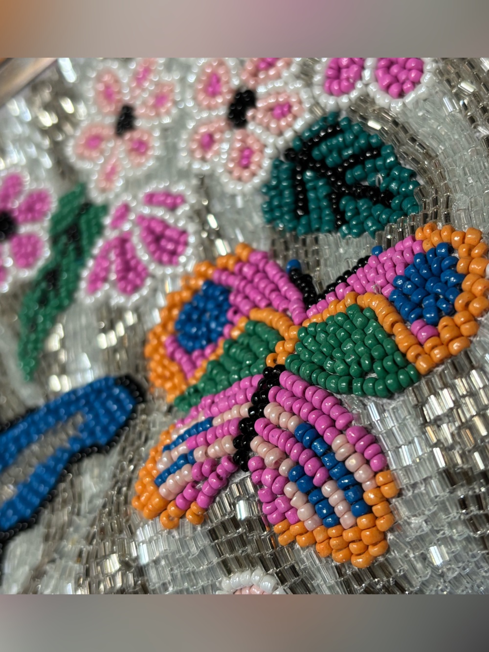 NEW America & Beyond BEADED HANDBAG kisslock BUTTERFLIES flowers PINK/SILVER - Picture 10 of 11